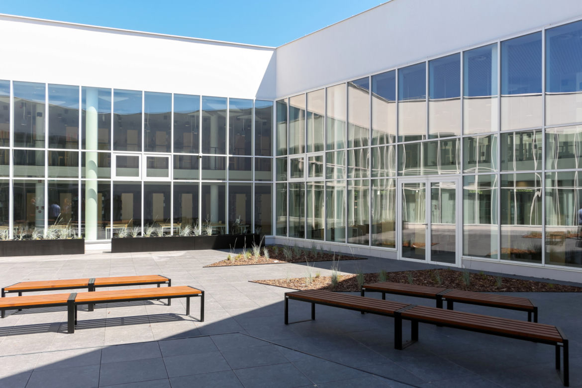 Nowa siedziba uniwersyteckiej biblioteki gotowa! Inwestycja kosztowała ponad 30 mln [ZDJĘCIA]