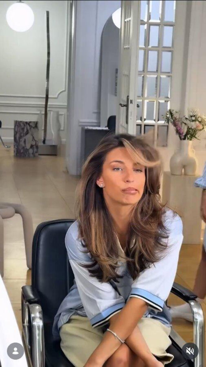 Julia Wieniawa nie do poznania! Nowa fryzura zrobiła z niej drugą Cindy Crawford