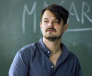 Dawid Ogrodnik kiedyś i dziś. Aktor-kameleon na przestrzeni lat przeszedł wielką metamorfozę