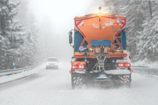 Synoptycy nie mają dobrych wieści. Przymrozki i śnieżyce, a nawet 30 cm śniegu!