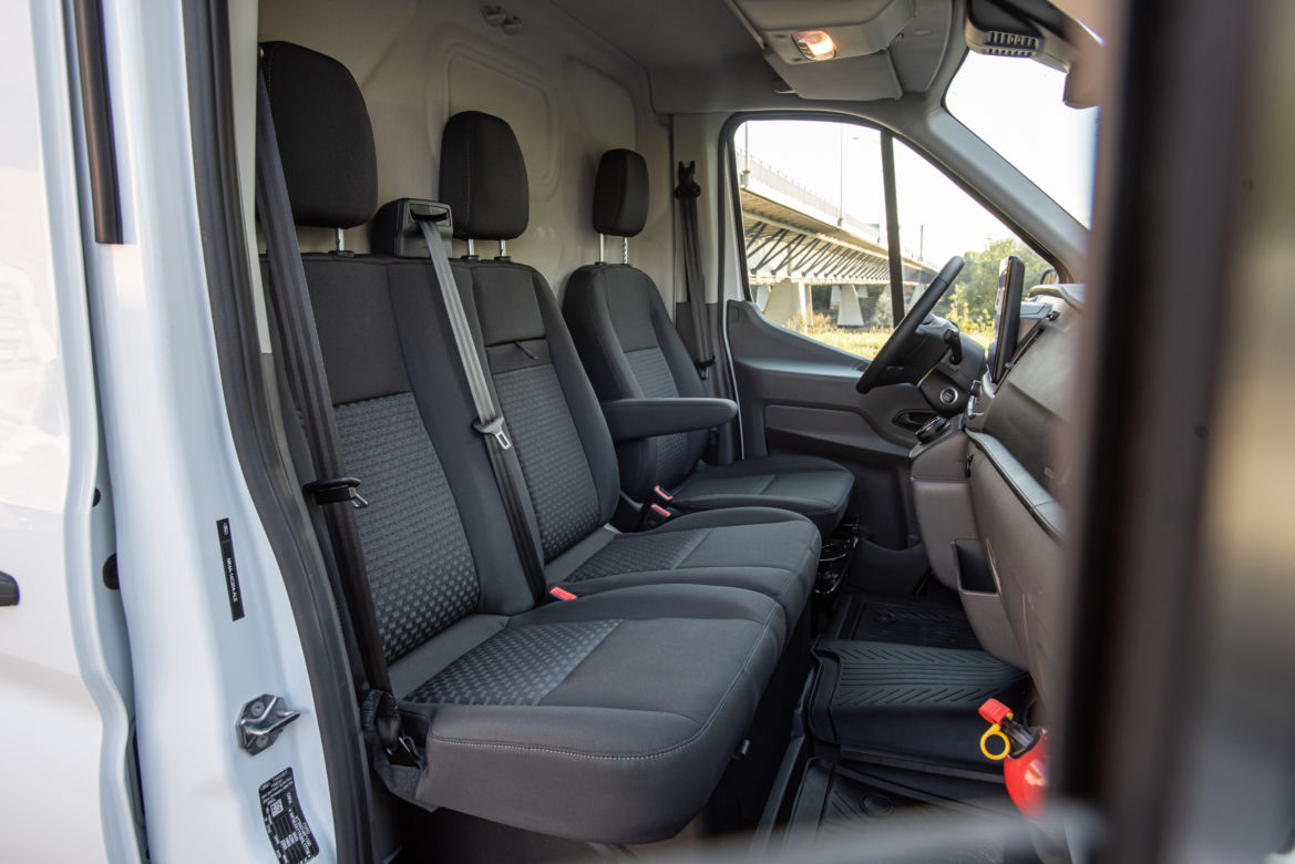 Ford e-Transit L3H2