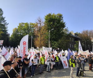 Górnicy protestują przeciw zwolnieniom