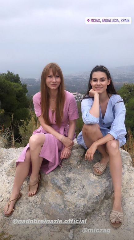 Na dobre i na złe. Wiktoria (Katarzyna Dąbrowska), Blanka (Pola Gonciarz)