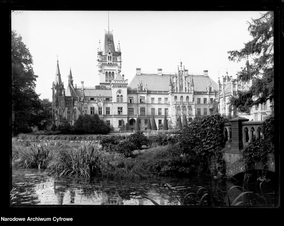 Pałac w Kopicach. Od bajki o Kopciuszku do ruiny