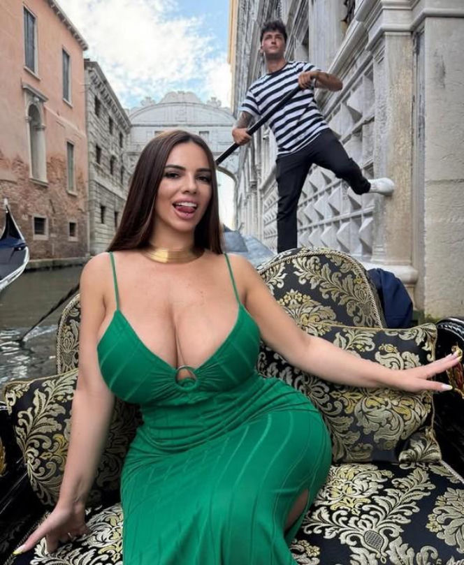 Gwiazda porno Raissa Bellini