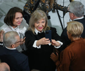 Połamali się opłatkiem w Sejmie