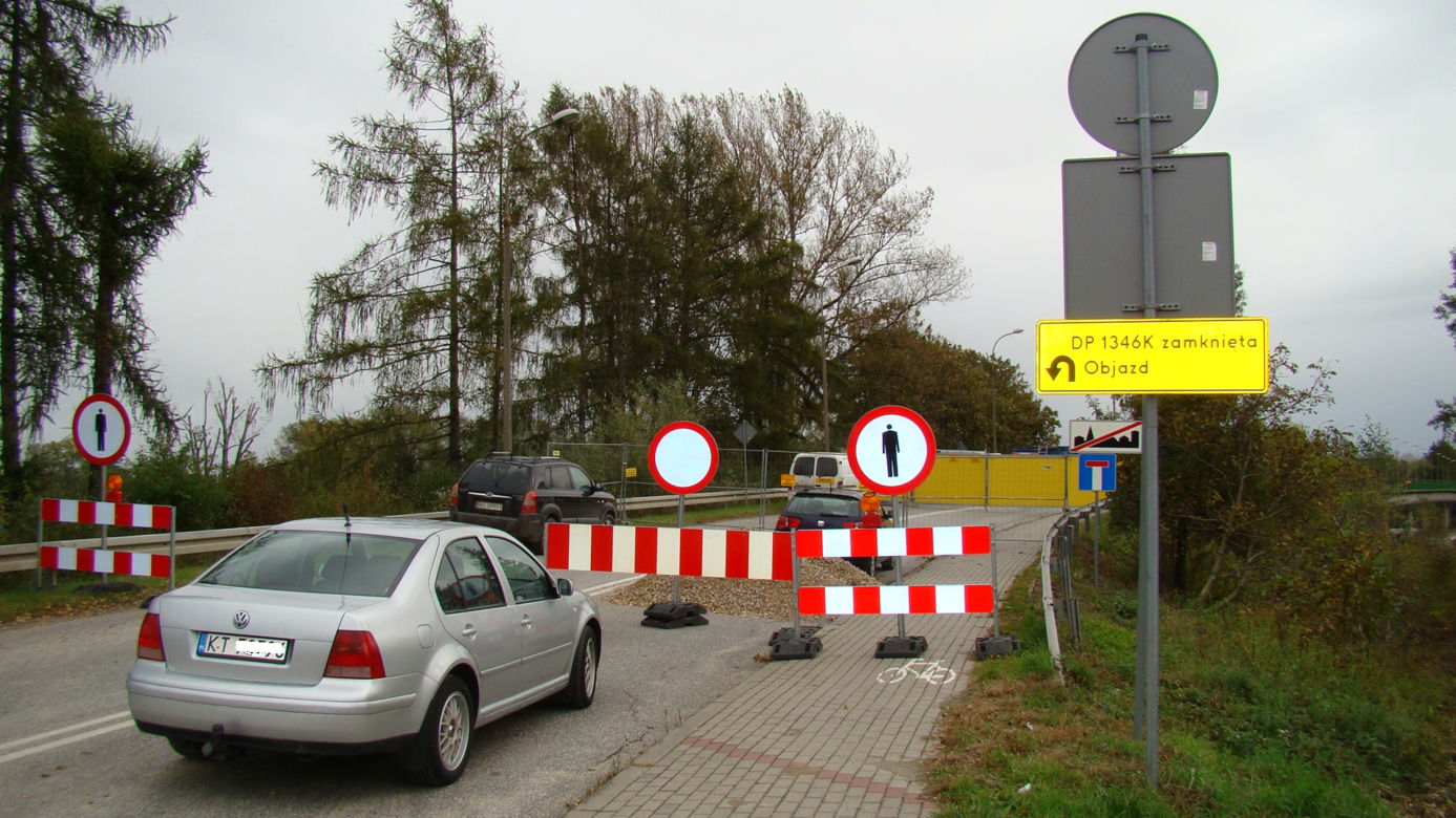 Częstościowe wyburzanie przeprawy nad Dunajcem