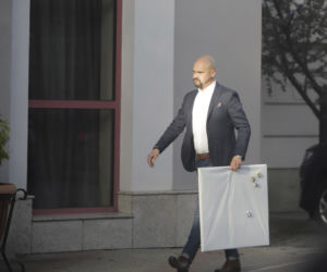 Artysta plastyk Szymon Parafiniak