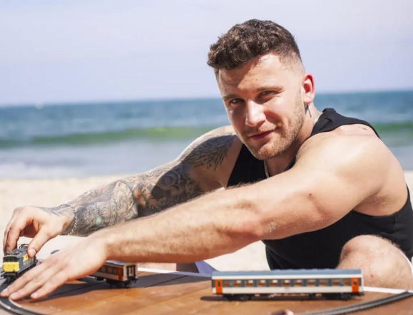 Czy Andrzej z Hotelu Paradise wróci do Polski? Wiemy, co mu dolega!