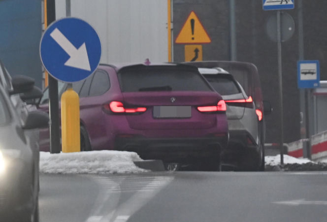 SKOLIM robi masę, ja fast food i kiełbasę