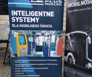 Przekazanie nowych autobusów