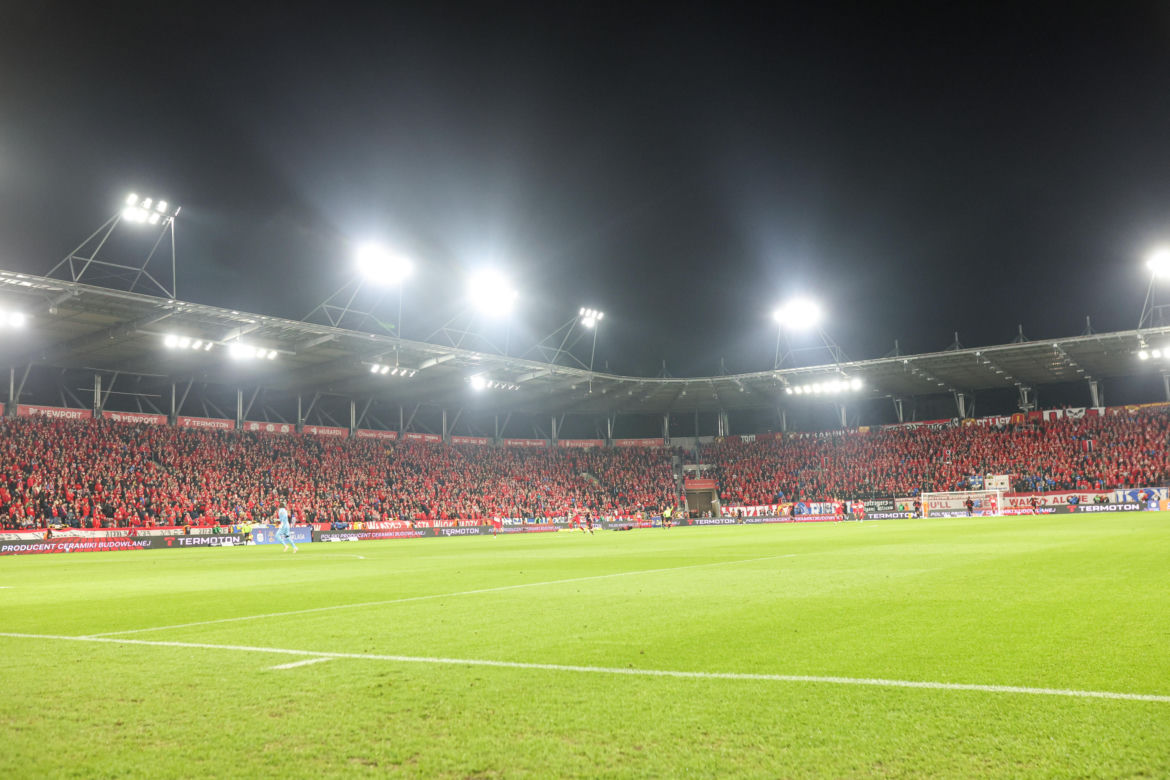 Widzew Łódź - Górnik Zabrze: Zdjęcia kibiców i zawodników z klasyku w ramach 12. kolejki PKO BP Ekstraklasy