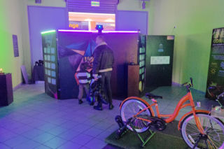 Energia, która wciąga! Interaktywna wystawa zamienia to miejsce w naukowy plac zabaw