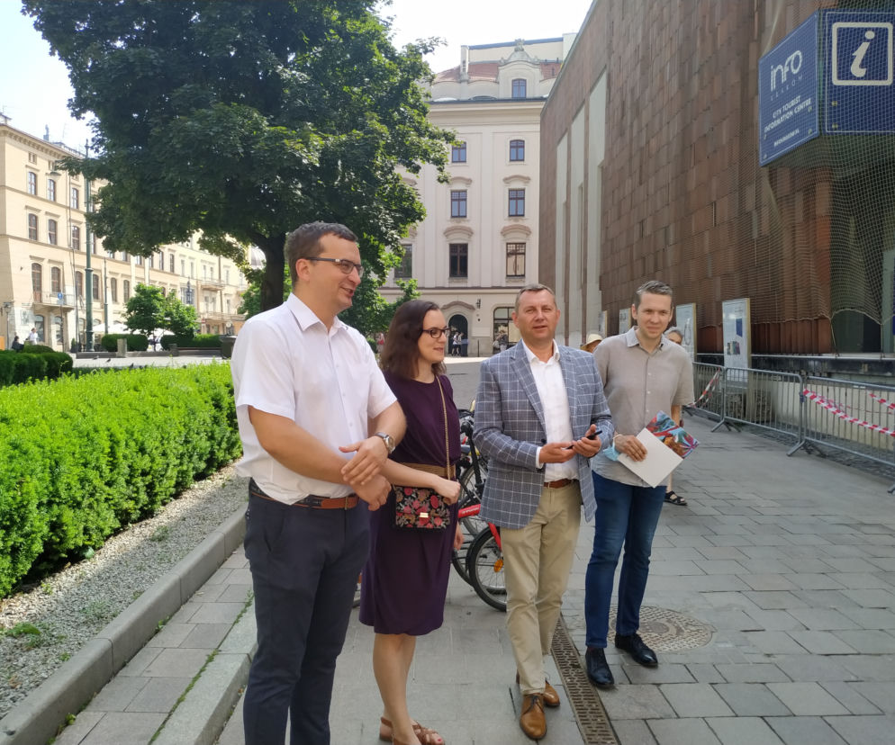 350 tysięcy złotych dla 13 krakowskich szkół. To nagroda za wygraną w konkursie