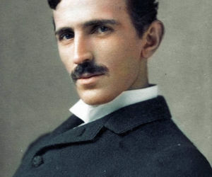 NIKOLA TESLA.