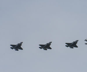 Szef MON nie krył dumy. Pierwsze F-35 już w kraju