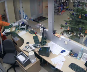 Zamaskowani bandyci napadli na hurtownię. Sceny jak z filmu akcji! [GALERIA, WIDEO]