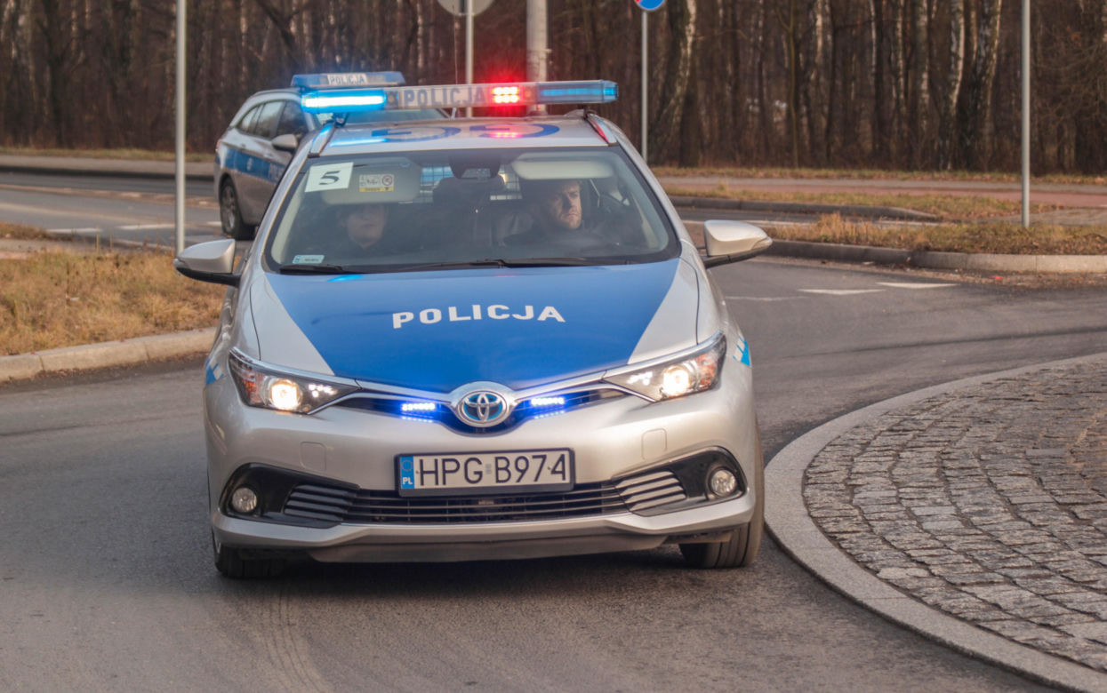 Śmigłowce i dziesiątki radiowozów na ulicach Małopolski