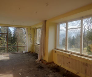 Porzucony dom wczasowy w Karpaczu
