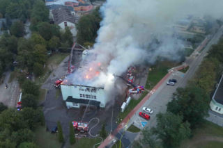 Hajnówka. Pożar sklepu meblowego. Milionowe straty