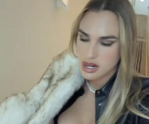 Aryna Sabalenka z głębokim dekoltem