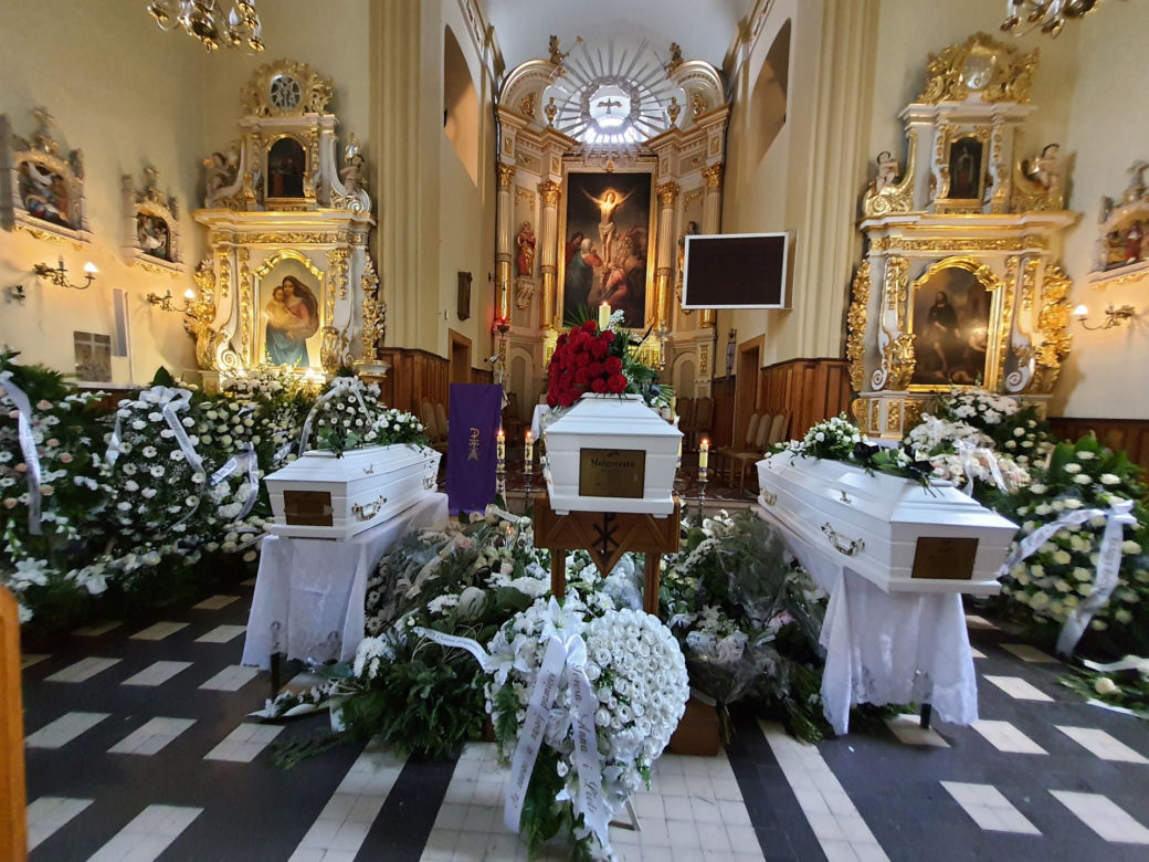 Zosia, Julka i Weronika zginęły w wypadku w Elżbietowie