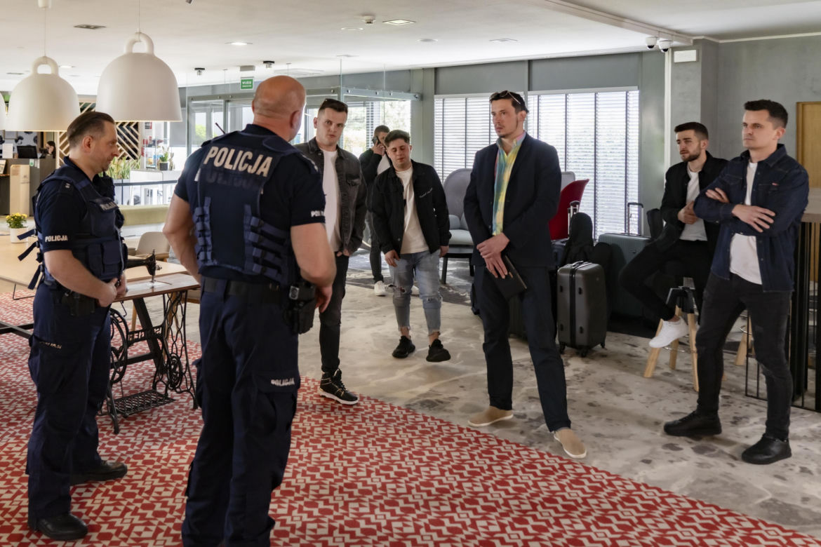 Takiego finału "Policjantek i Policjantów" jeszcze nie było! Widzowie będą w szoku