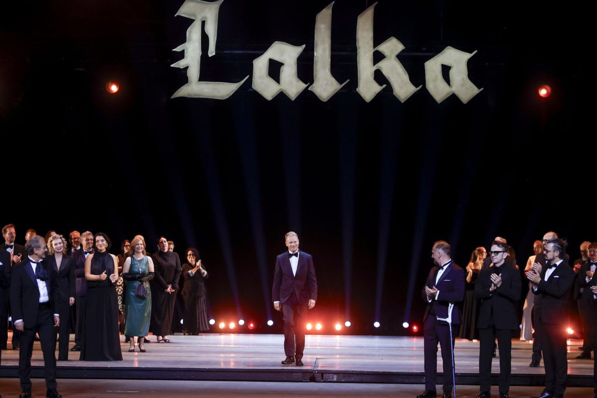 Nowacka, Cienkowska i Trzaskowski obejrzeli "Lalkę". Premiera w Teatrze Wielkim