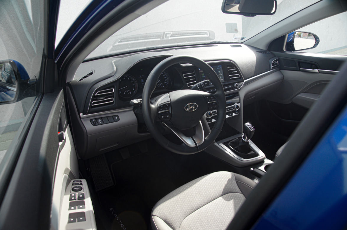 Hyundai Elantra Style 1.6 MPi 126 KM 6MT