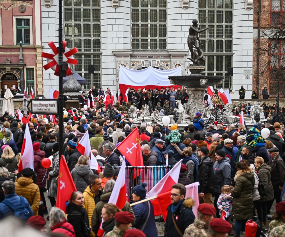 Gdańsk: Mieszkańcy świętują niepodległość