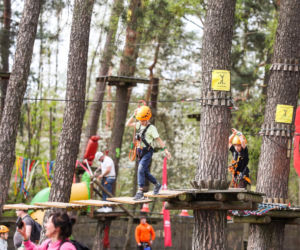 Cyrkowa majówka w Julinek Park. Poznaj świat, w którym dzieje się wszystko