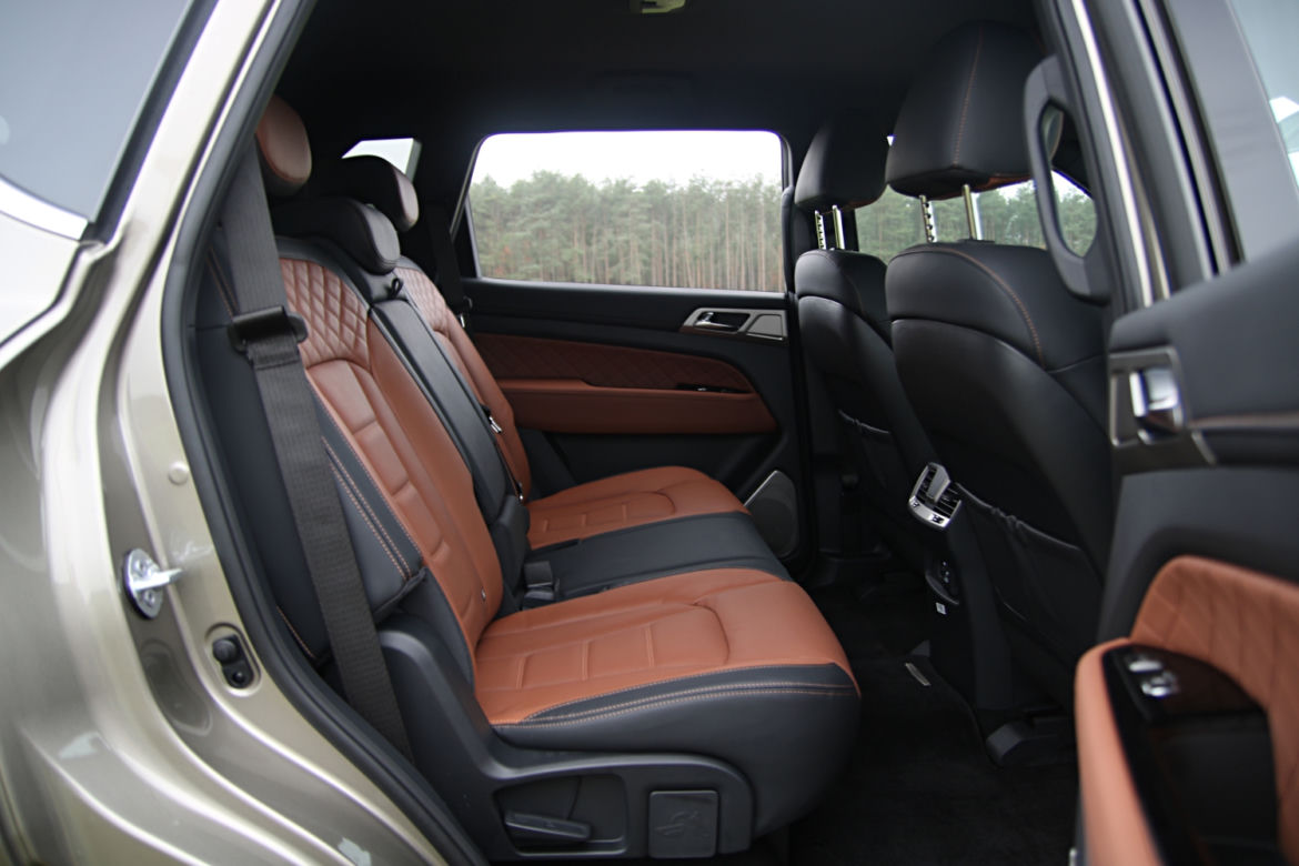 SsangYong Rexton G4 2.2D 7AT 4WD Sapphire