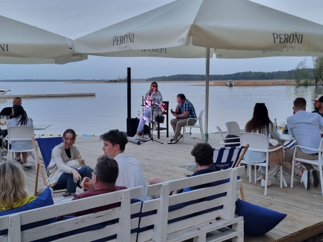 Nowa Eko Plaża w Giżycku otwarta. Niezwykłe miejsce powstało nad jeziorem Niegocin