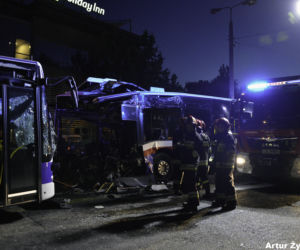 Czołówka dwóch autobusów! Są ranni