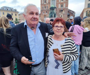 Miał być rekord frekwencji, była kontrowersyjna zabawa. Tak wyglądało „wesele” w Krakowie
