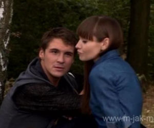 M jak miłość. Marcin Chodakowski (Mikołaj Roznerski), Janka (Joanna Osyda)