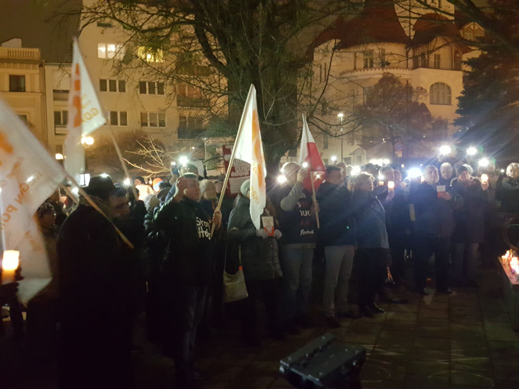 Zbigniew Ziobro zdegradował sędziego. W Olsztynie odbył się więc poparcia