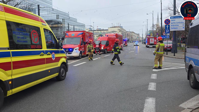 Zderzenie tramwajów i autobusu w Warszawie 18.11.2025