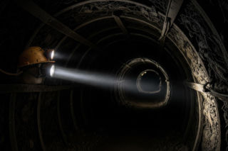 Koniec akcji ratunkowej w kopalni Polkowice-Sieroszowice. Górnik jest bezpieczny