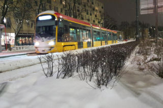 Zimowe utrudnienia w Warszawie