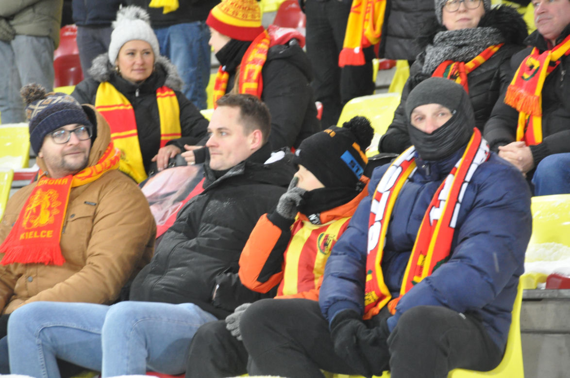 Korona Kielce - Lech Poznań. Zdjęcia kibiców na Suzuki Arenie