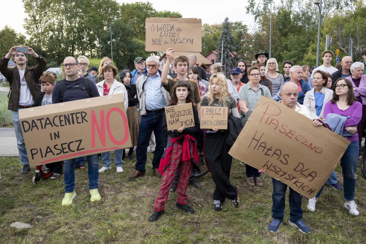 Protest w Piasecznie przeciwko Data Center