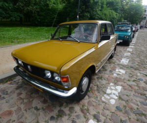 klasyki na spotkaniu Youngtimer Warsaw