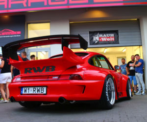 Akira Nakai San buduje Porsche 911 RWB