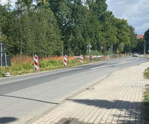 Najpierw ścieżka, potem rozbiórka? Inwestycja pod Wrocławiem budzi pytania
