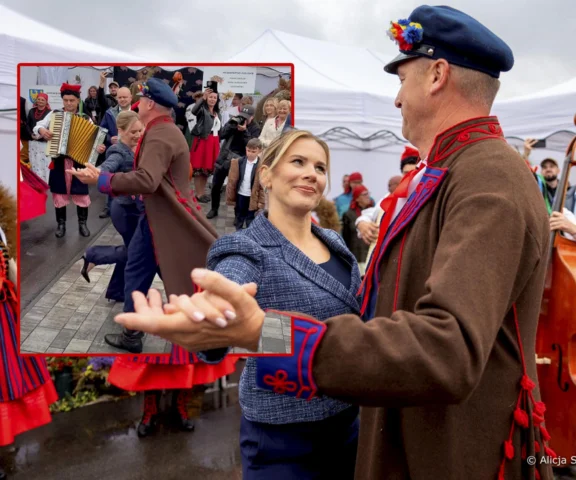 Marta Nawrocka nagle porwana do tańca. Ależ wywija!
