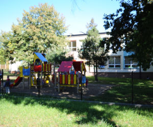 Z bronią napadł na przedszkole