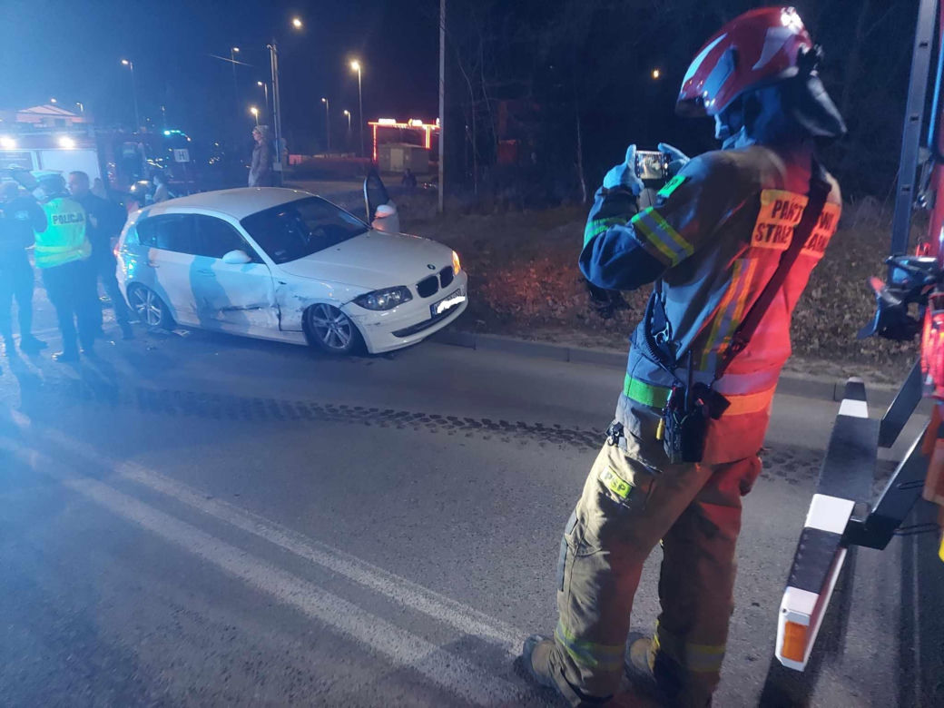 Wypadek na skrzyżowaniu 6-go Września i Miodowej  w Starachowicach