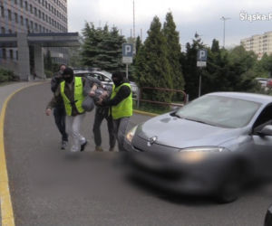 Mężczyzna, który okaleczył młode kobiety zatrzymany!