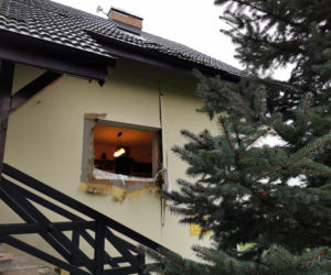 Zabłędza. EKSPLOZJA butli z gazem! Dwie osoby poparzone 